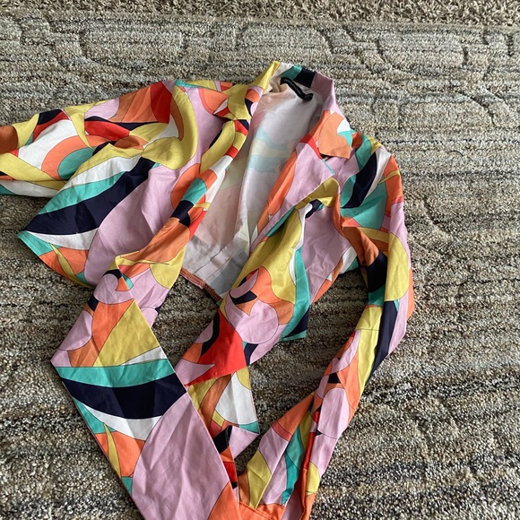 Tie front crop top - Picture 2 of 2